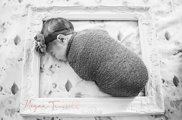 Newborn (34)